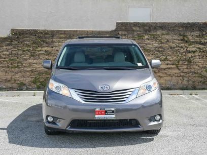 Used 2016 Toyota Sienna XLE
