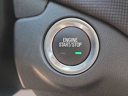 Certified 2023 Chevrolet Equinox RS w/ RS Leather Package image 31