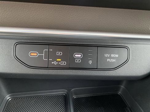 New 2026 Kia Carnival EX image 25