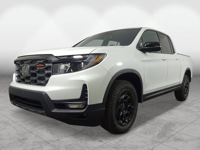 New 2025 Honda Ridgeline TrailSport+