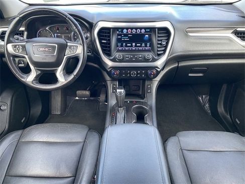 Used 2018 GMC Acadia SLT image 13