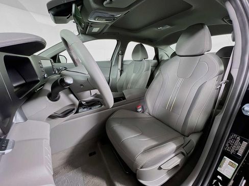New 2026 Hyundai Elantra SEL Sport Premium image 13