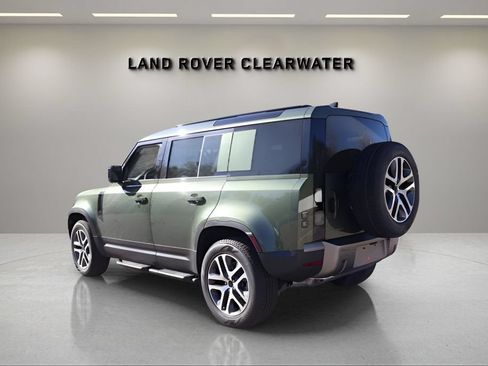 Used 2026 Land Rover Defender 110 S AWD/4WD image 3