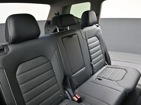 New 2026 Volkswagen Atlas SEL AWD/4WD image 16