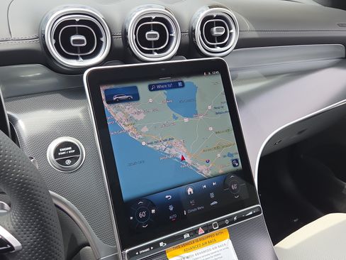 New 2026 Mercedes-Benz GLC 300 image 28