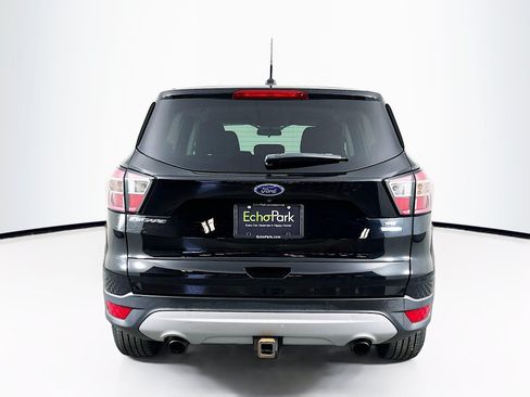 Used 2017 Ford Escape SE FWD image 7