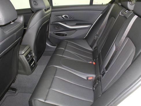 Used 2025 BMW 330i xDrive Sedan w/ Convenience Package image 12