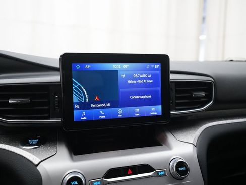 Used 2023 Ford Explorer Timberline image 6