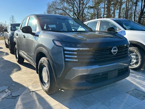 New 2026 Nissan Kicks S w/ Charging Package image 3