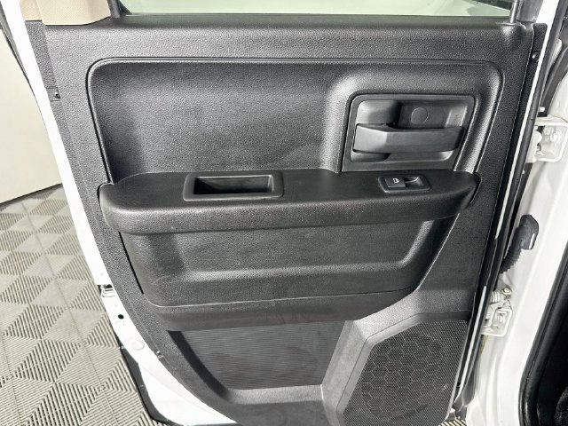 Used 2019 RAM 1500 Tradesman RWD image 22
