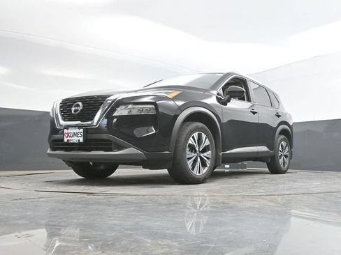 Used 2023 Nissan Rogue SV w/ SV Premium B Package AWD/4WD image 40