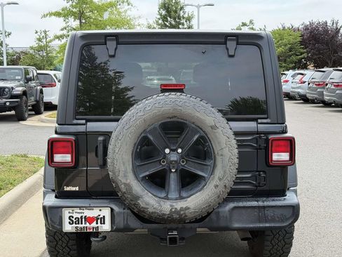 Used 2021 Jeep Wrangler Unlimited Sport AWD/4WD image 11