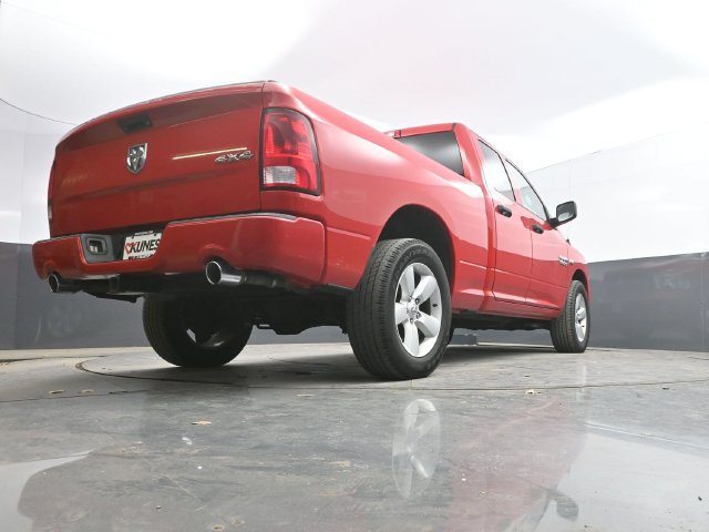 Used 2016 RAM 1500 Express w/ Popular Equipment Group AWD/4WD image 41