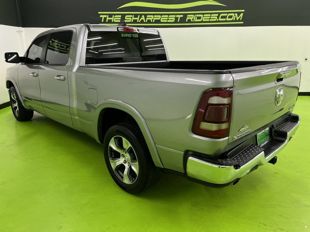 Used 2019 RAM 1500 Laramie AWD/4WD image 7
