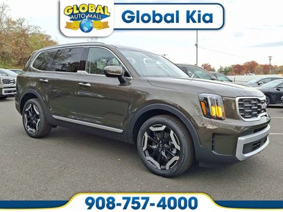 New 2025 Kia Telluride S