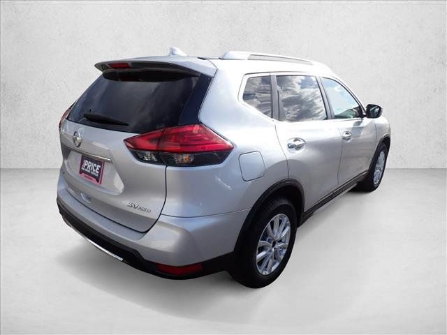 Used 2017 Nissan Rogue SV AWD/4WD image 4