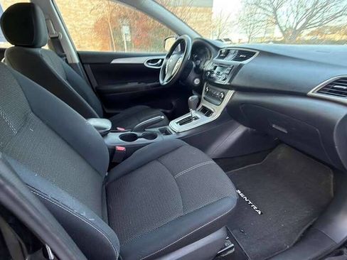 Used 2015 Nissan Sentra S image 26