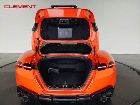 Used 2024 Ferrari Roma image 8