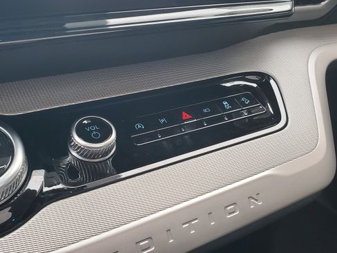 New 2026 Ford Expedition Max Active AWD/4WD image 22