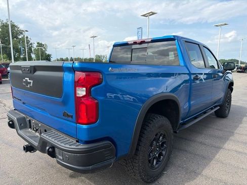 Used 2024 Chevrolet Silverado 1500 ZR2 w/ ZR2 Bison Edition AWD/4WD image 8
