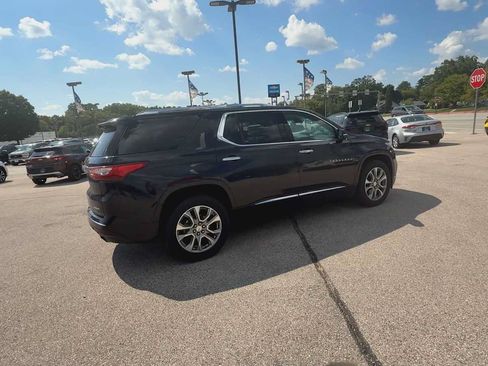 Certified 2020 Chevrolet Traverse Premier w/ LPO, Floor Liner Package AWD/4WD image 8