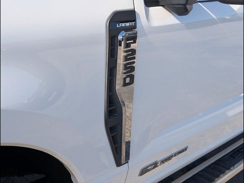 Used 2024 Ford F250 Lariat w/ Chrome Package image 22