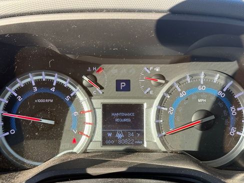 Used 2015 Toyota 4Runner SR5 image 10