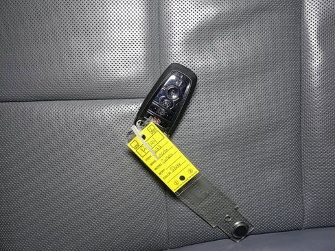 Used 2022 Lincoln Corsair AWD w/ Premium Package image 41