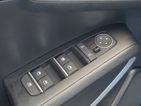 Used 2025 Kia Soul S FWD image 13