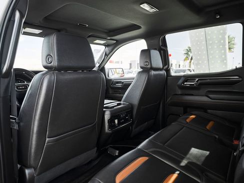 Used 2023 GMC Sierra 1500 AT4 w/ AT4 Premium Package image 28