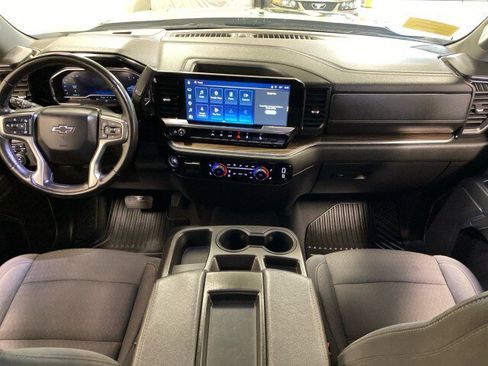 Used 2023 Chevrolet Silverado 1500 RST w/ Z71 Off-Road Package image 11