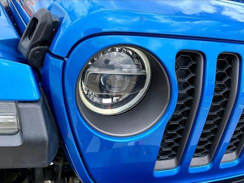 Used 2022 Jeep Gladiator Mojave w/ LED Lighting Group AWD/4WD image 54