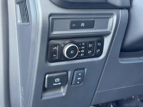 New 2025 Ford F150 Raptor AWD/4WD image 18
