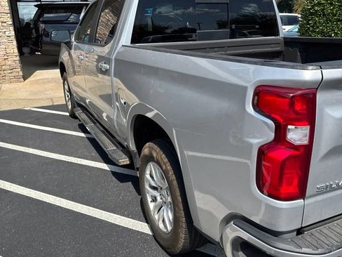 Used 2020 Chevrolet Silverado 1500 RST AWD/4WD image 5