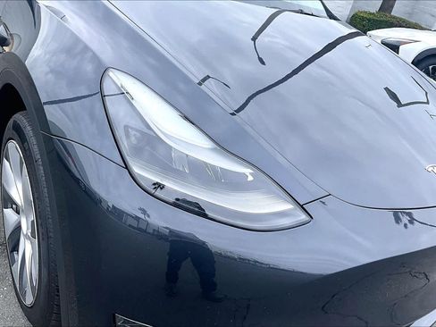 Used 2024 Tesla Model Y Long Range image 26