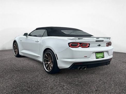 Used 2022 Chevrolet Camaro LT w/ RS Package image 3