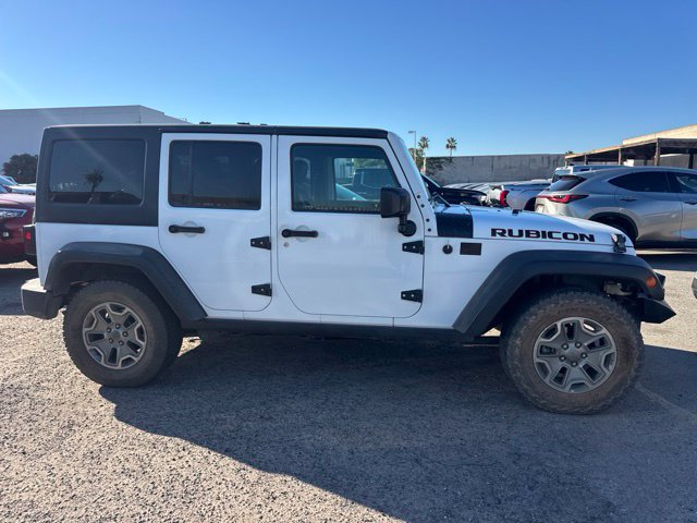 Used 2016 Jeep Wrangler Unlimited Rubicon w/ Max Tow Package AWD/4WD image 4