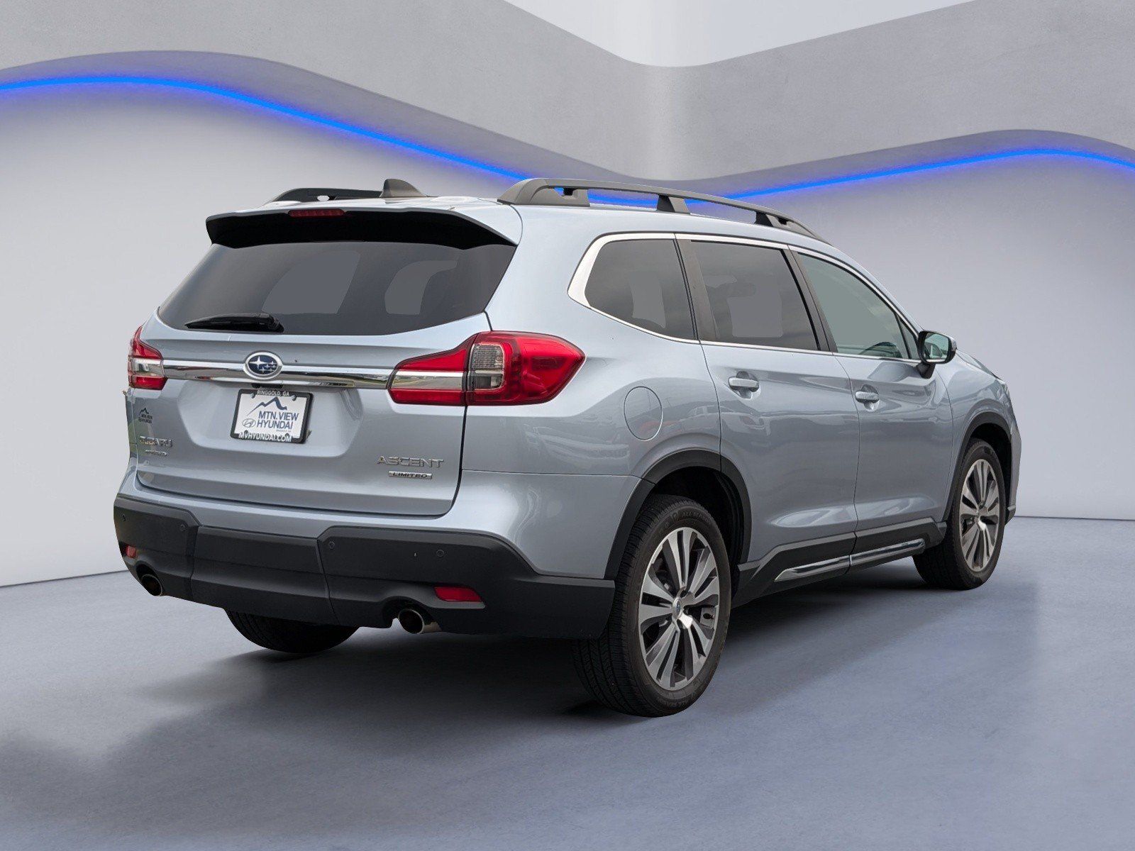 Used 2022 Subaru Ascent Limited AWD/4WD image 9