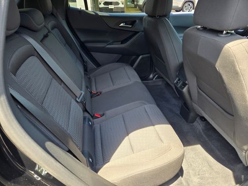 Certified 2025 Chevrolet Equinox LT FWD image 11