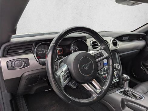 Used 2023 Ford Mustang Premium image 12