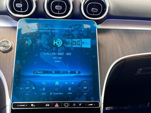 New 2026 Mercedes-Benz C 300 4MATIC Sedan image 14