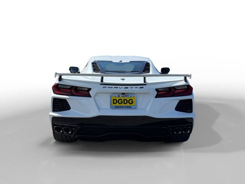 New 2026 Chevrolet Corvette Stingray Coupe w/ Z51 Performance Package RWD image 4