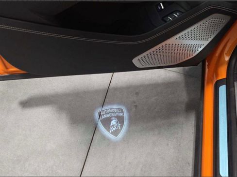 Used 2022 Lamborghini Urus image 15