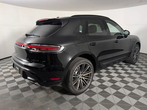 New 2026 Porsche Macan AWD/4WD image 7