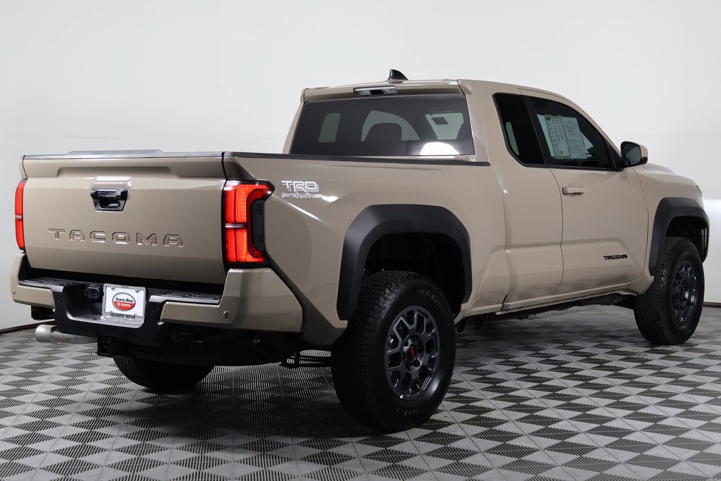 Used 2026 Toyota Tacoma SR5 w/ SR5 Upgrade Package RWD image 4