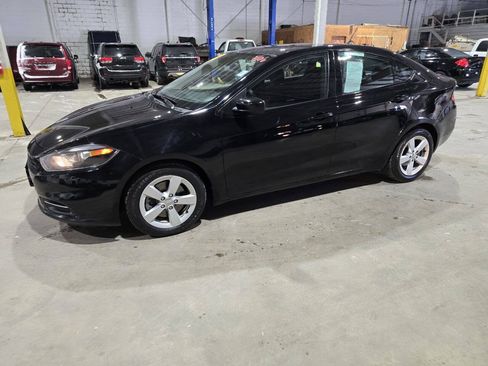 Used 2016 Dodge Dart SXT FWD image 3