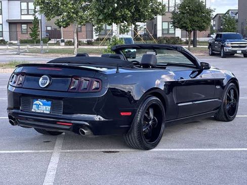 Used 2013 Ford Mustang GT Premium w/ Brembo Brake Pkg RWD image 23