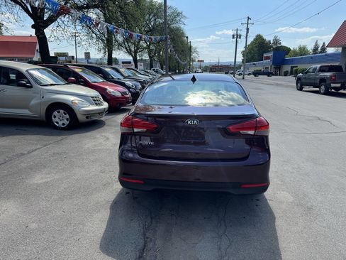 Used 2018 Kia Forte LX FWD image 7