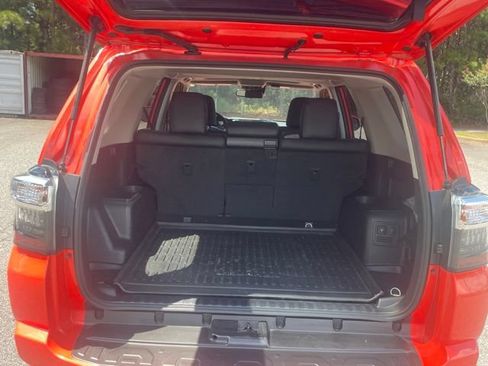 Used 2024 Toyota 4Runner TRD Off-Road Premium w/ Moonroof Package AWD/4WD image 8