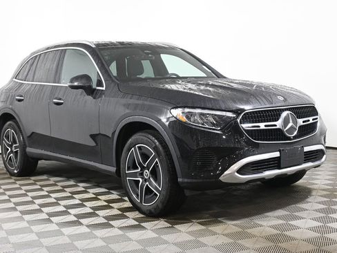 Certified 2026 Mercedes-Benz GLC 300 4MATIC image 9